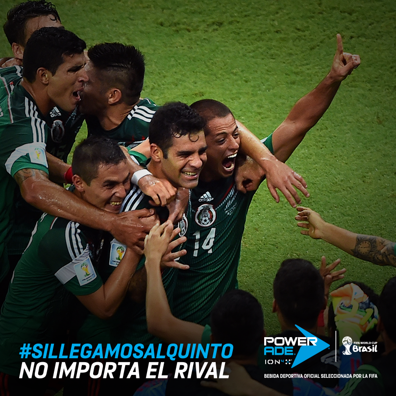 Powerade's social media ad featuring the Mexican national soccer team celebrating the scoring of a goal at the 2014 FIFA World Cup in Brazil.